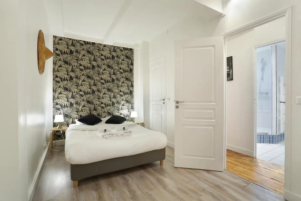 Sublime appartement Bld Saint Germain Paris 0*,